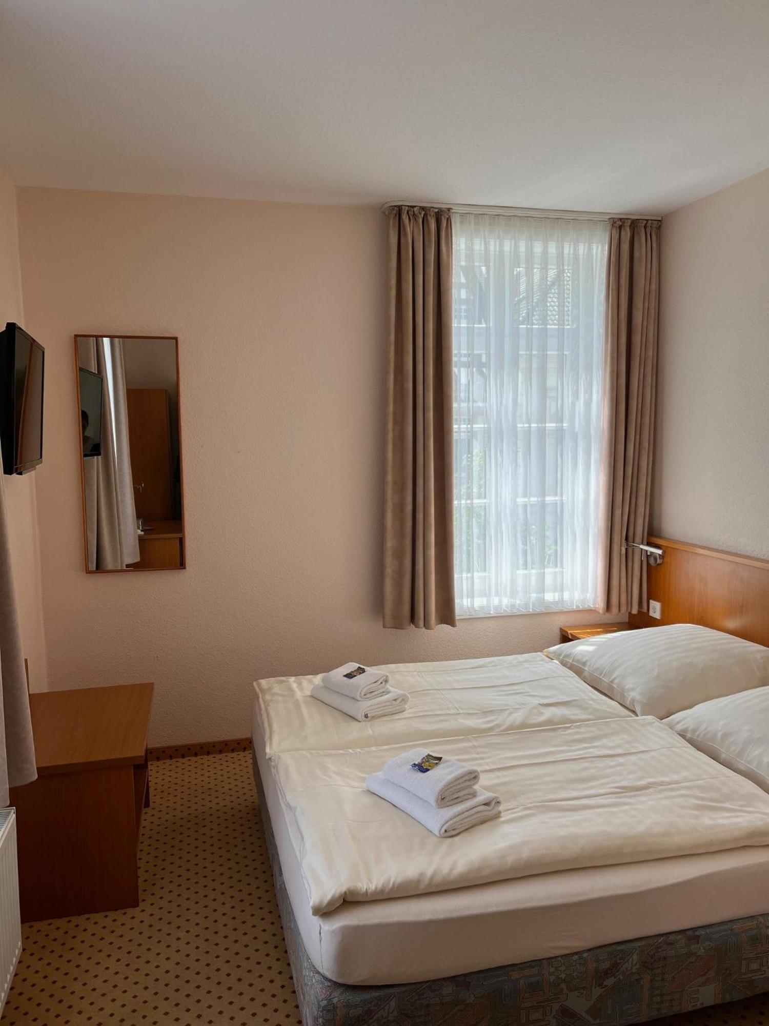 Hotel Brauhaus Bueckeburg Ngoại thất bức ảnh